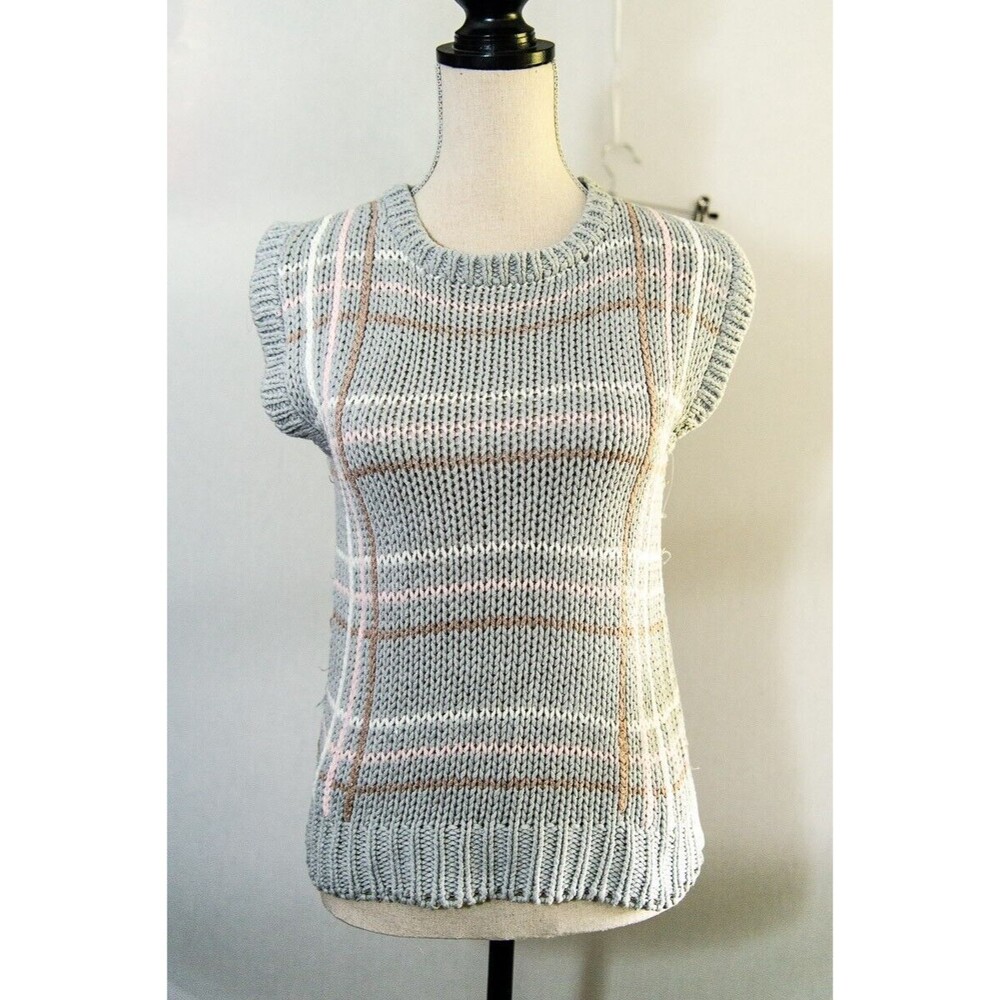 Midnight Blues Knitted by Hand M Gray Short Sleeve Sweater